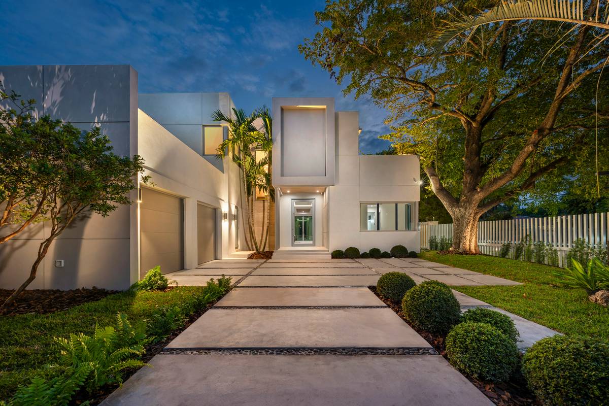 Home Outside Security Lights: Stop Guessing, Start Protecting